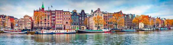 Commercial Legal Counsel Amsterdam – Hybrid Position in Tech and Renewables